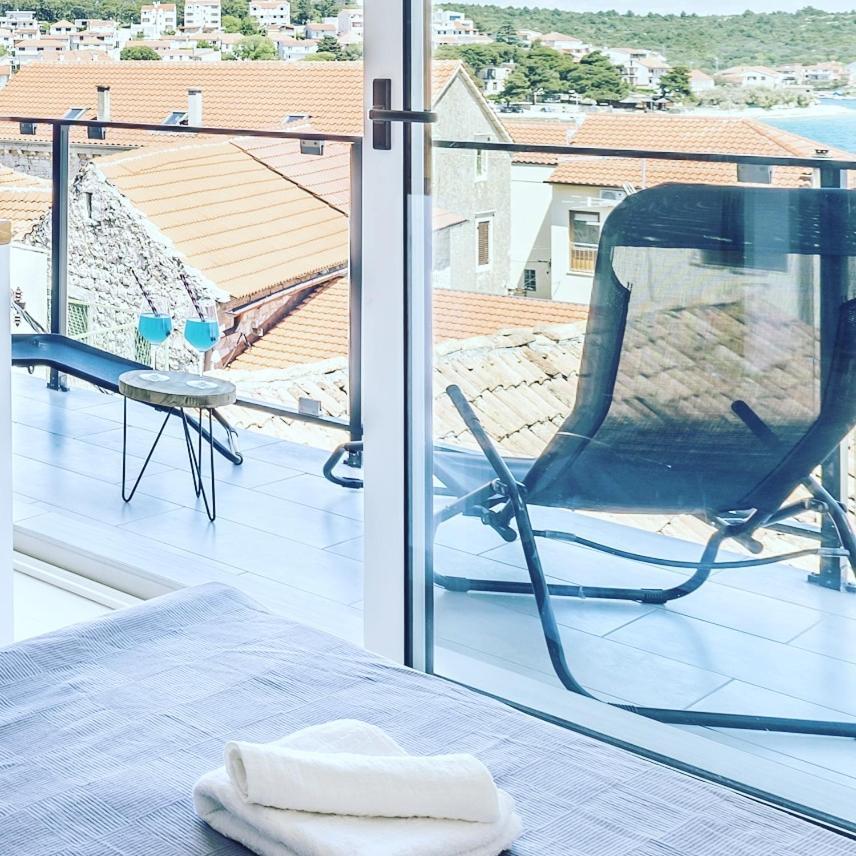 Luxury Apartments Skalinada Near Beaches, Tisno - Dalmatia Exterior photo